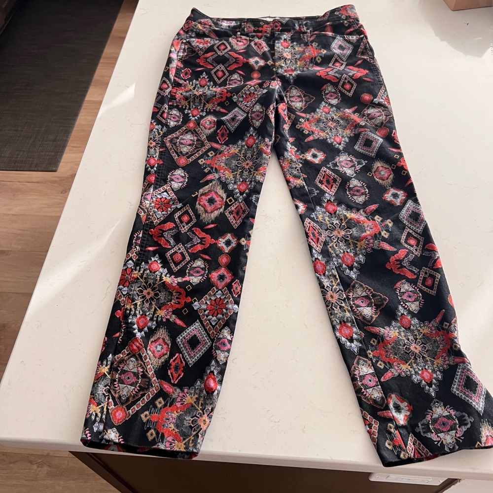 Zara Women Geometric Print Straight Leg Pants Black Red Size S Boho Slit Hem